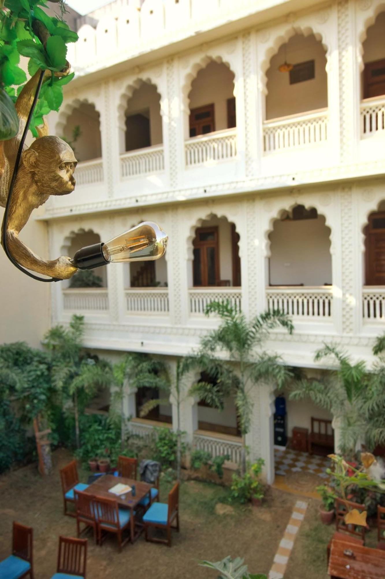 Banana Hostel Pushkar Zewnętrze zdjęcie